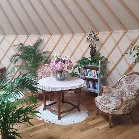 Lyxtält Glamping V Jurte Na Hranaci