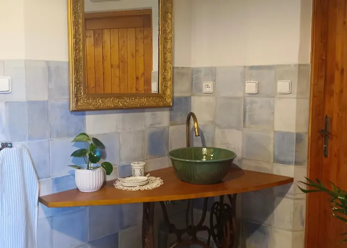 Glamping V Jurtě Na Hranáči Glamping Nemojany