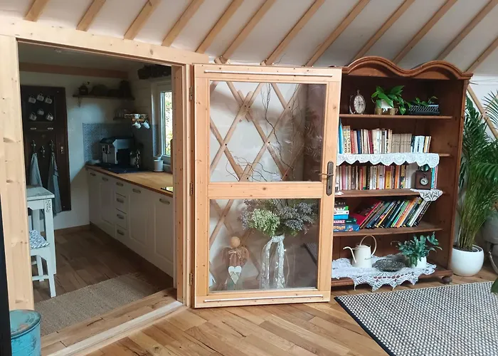 Glamping Glamping V Jurtě Na Hranáči Nemojany