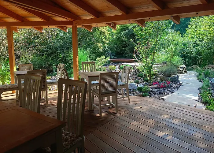 Glamping V Jurtě Na Hranáči