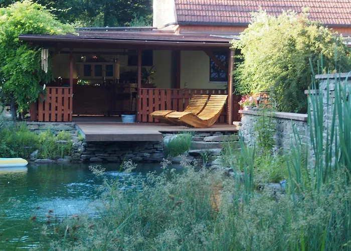 Glamping V Jurtě Na Hranáči Glamping Nemojany